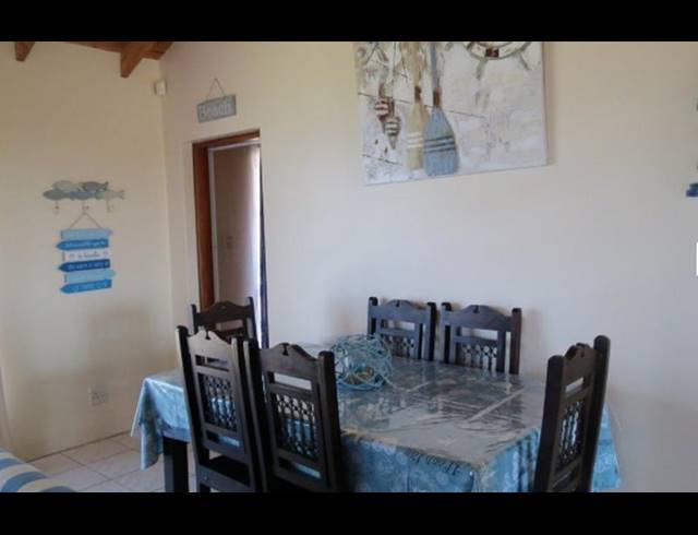 2 BEDROOM TOWNHOUSE FOR SALE IN MARGATE BEACH